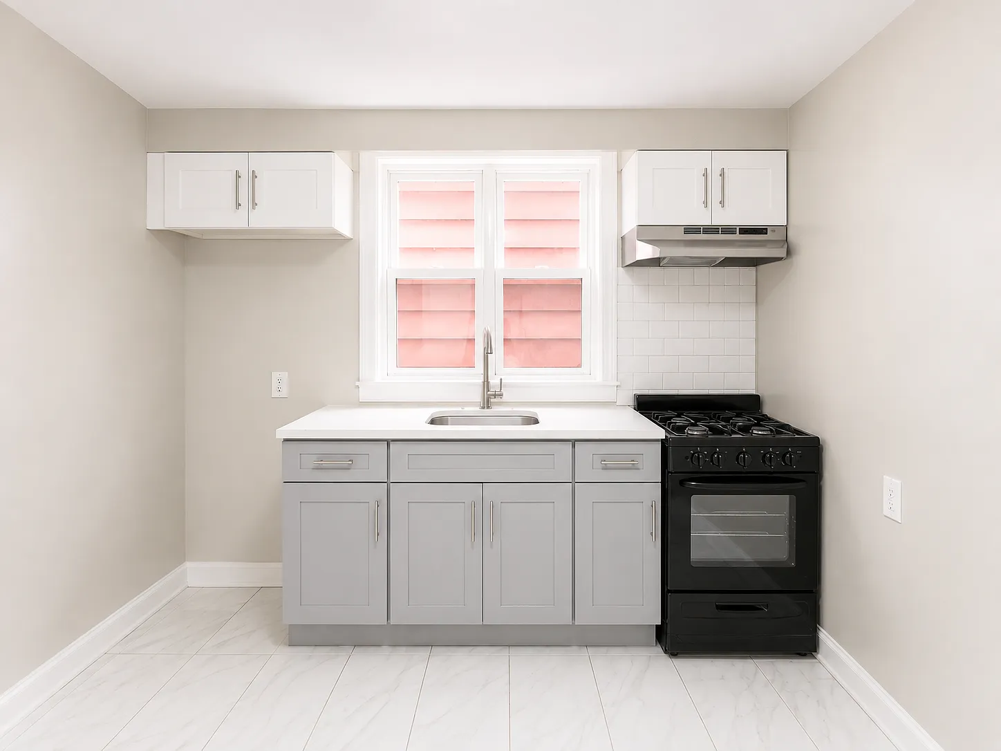 3 bed, 1200 sqft, $2,045 — Photo 1