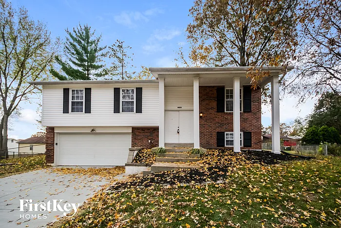 4470 Ashford Ct photo 1