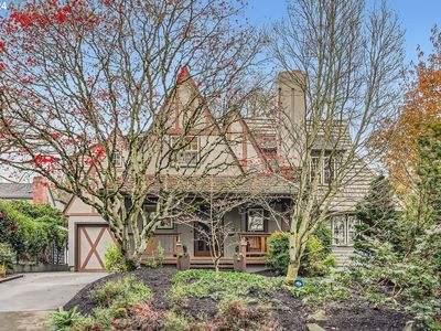 7024 SE Reed College Pl, Portland, OR, 97202