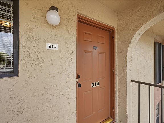 5th image of 9449 Boca Cove Circle #914
