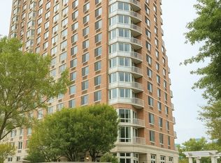 20 2nd St APT 2411, Jersey City, NJ 07302