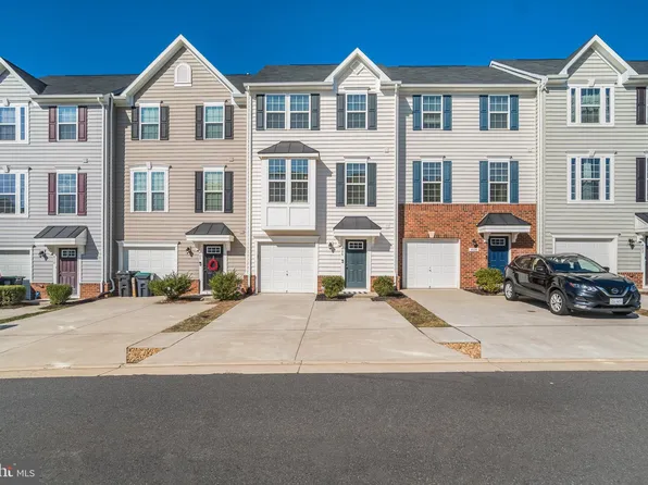 406 Streamview Dr, Fredericksburg, VA 22405
