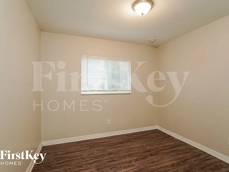 4724 13th St SW — Photo 12