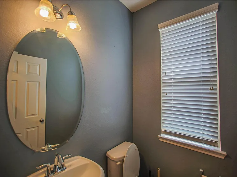 24030 Buffalo Cove Ln — Photo 5