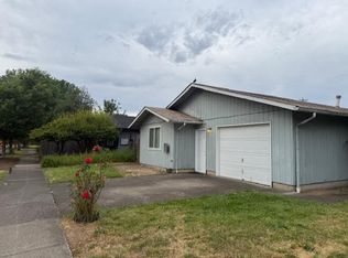 351 Clark St APT 1, Eugene, OR 97401