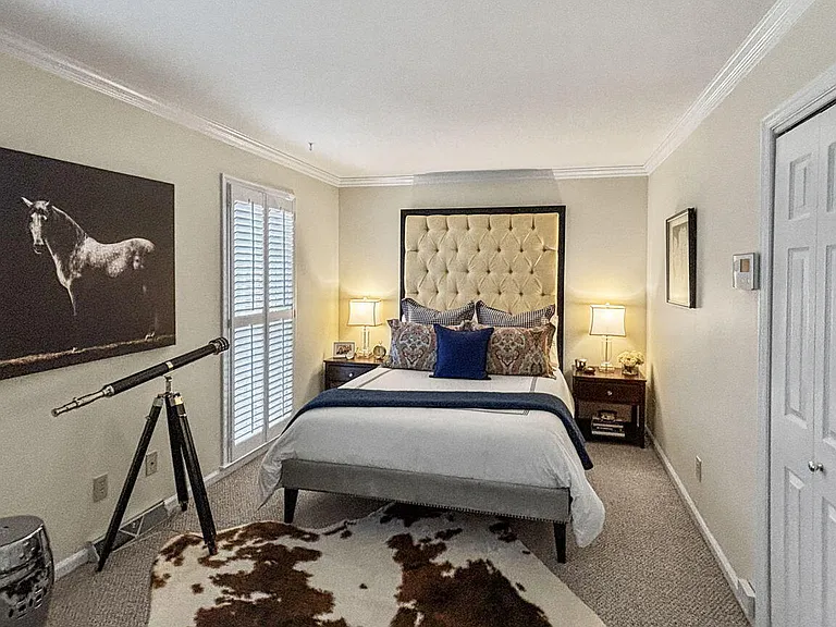 236 Chippendale Cir #236 — Photo 14