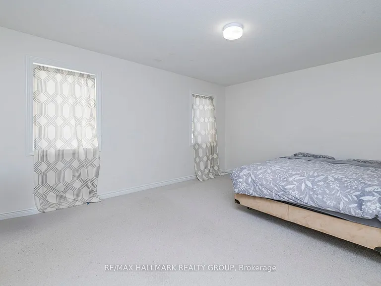 57 Caspian Row — Photo 14