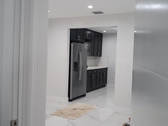 4th image of 2379 NW 102nd St