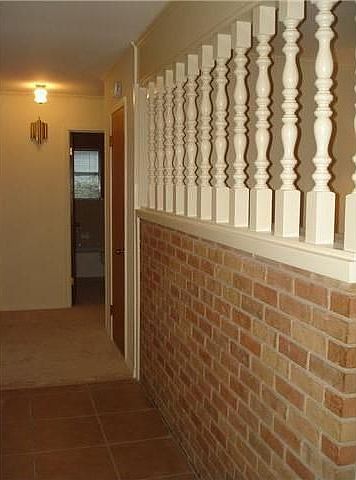 2nd image of 940 Maple St