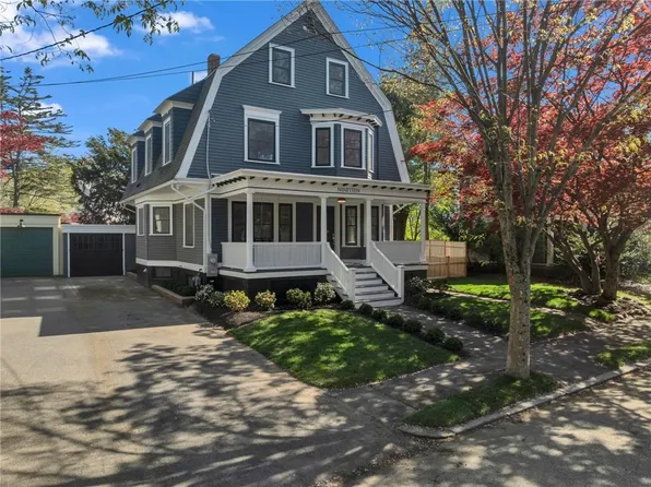 19 Rhode Island Ave, Providence, RI 02906
