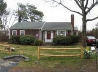 10 Charles St, South Dennis, MA 02660