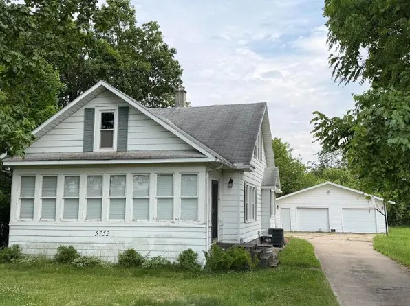 5752 E Cork St, Kalamazoo, MI 49048