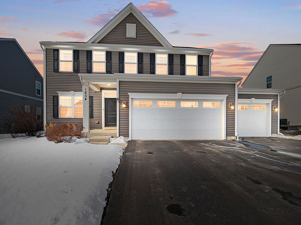 1st image of 1834 Tall Oaks Dr