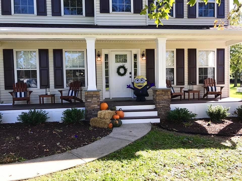 2nd image of 417 Calvert Rd