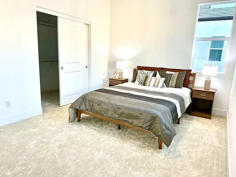 107 Sawbuck — Photo 12