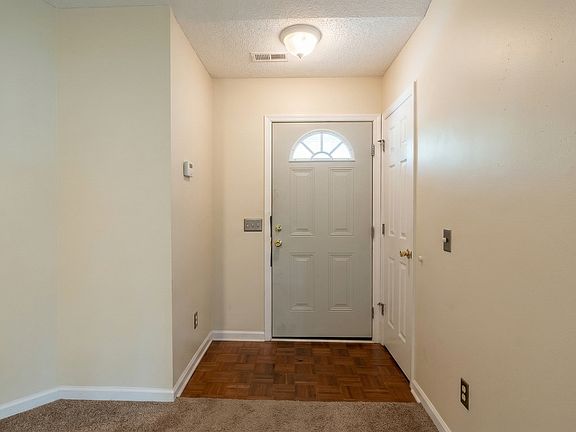 3rd image of 11 Lemoyne Ave