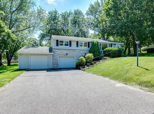 15013 Belvoir Dr, Minnetonka, MN 55345