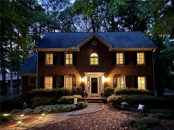 2nd image of 2168 Westbury Ct SW