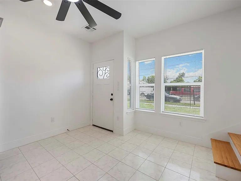 4814 Wilmington St #A — Photo 4