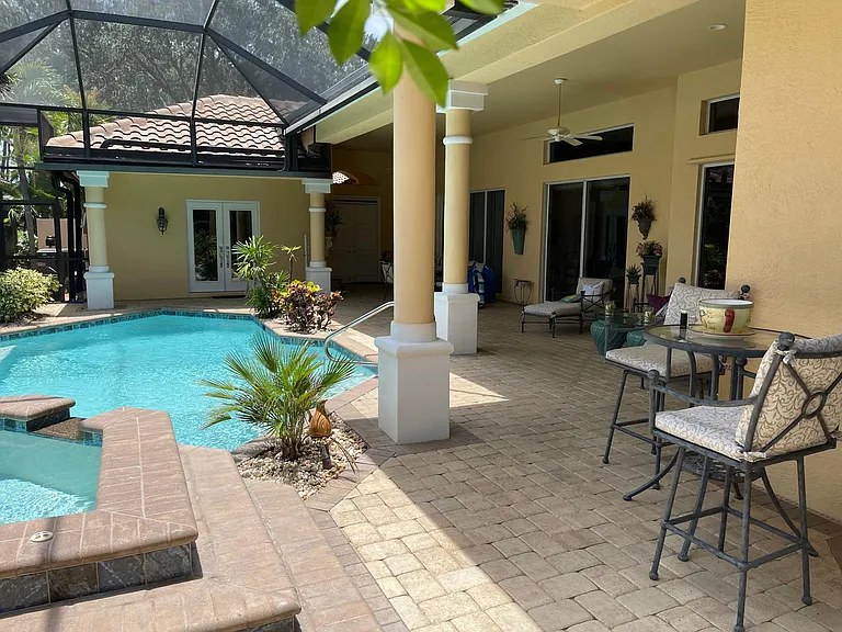 25043 Pinewater Cove Ln — Photo 3