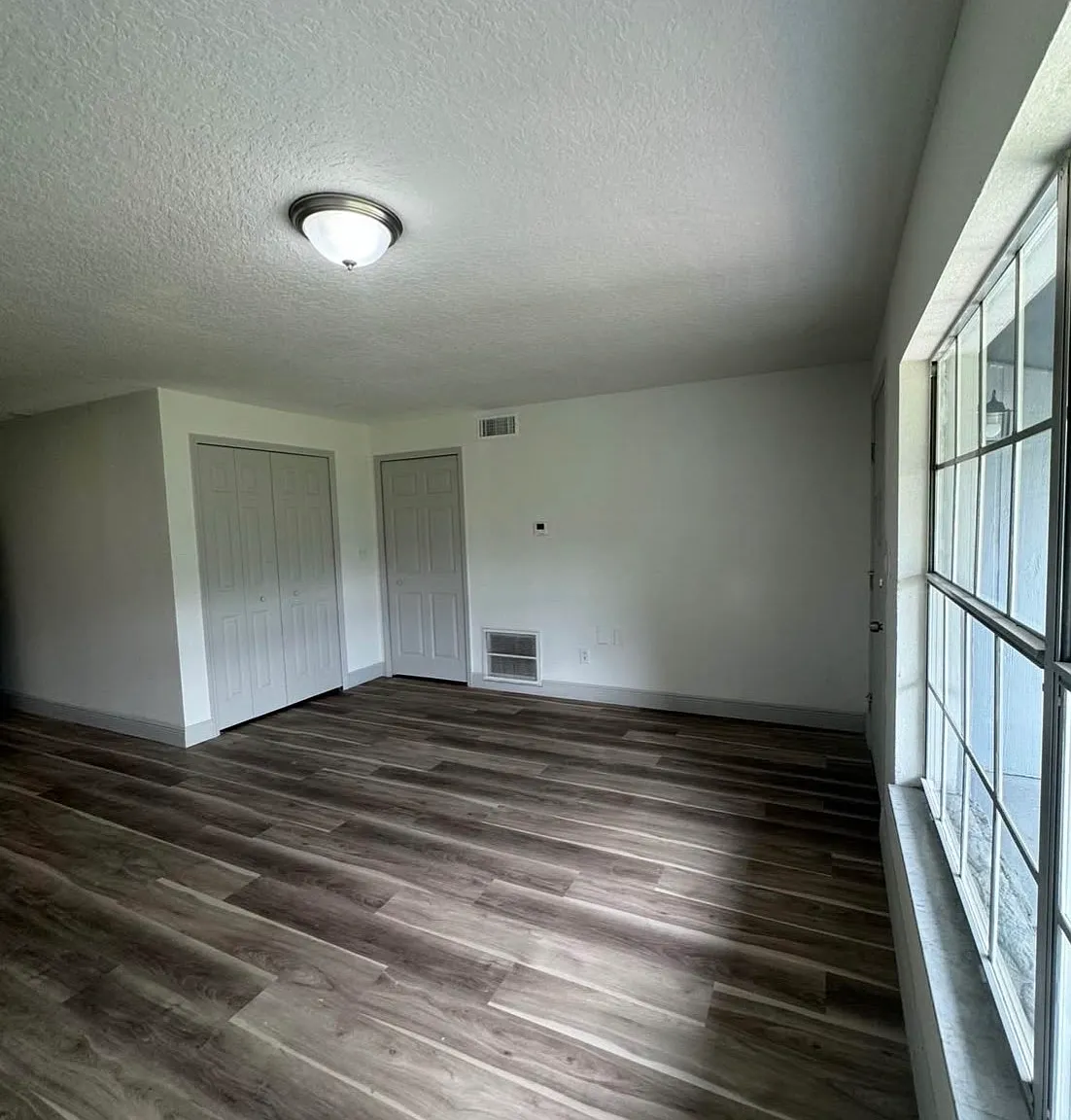 High Meadow Cir, Orlando — Photo 1