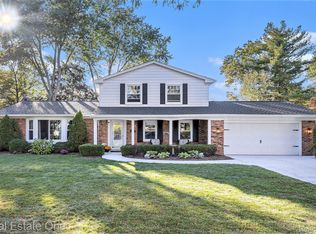 4259 Frostwood Ct, Troy, MI