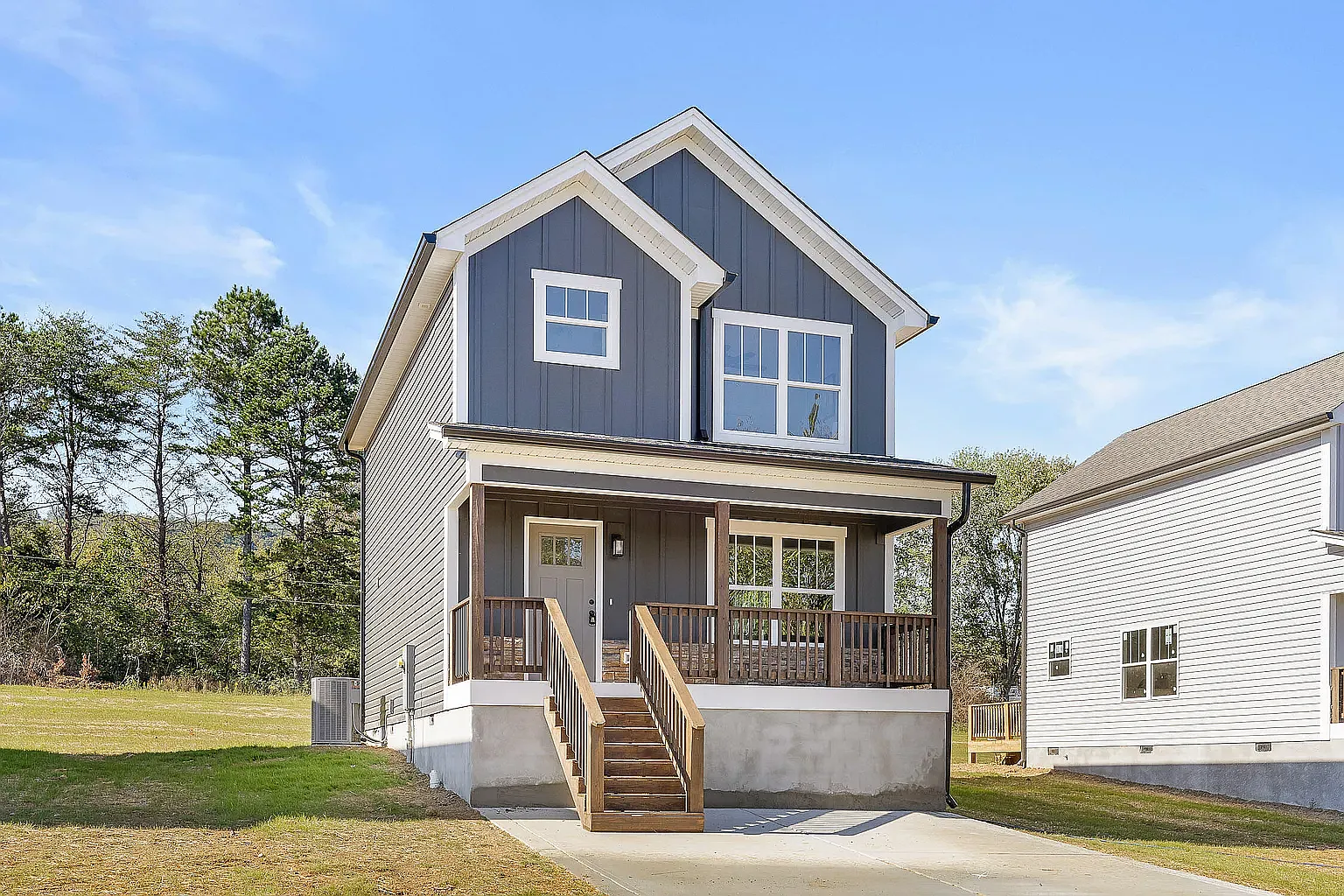 3 bed, 2.5 bath, 1200 sqft, $1,800 — Photo 1