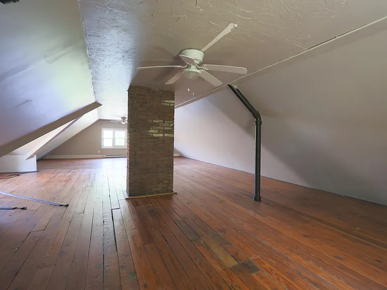 2541 Kendall Rd #2 — Photo 37