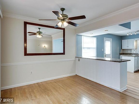 4th image of 2543 Paxton St