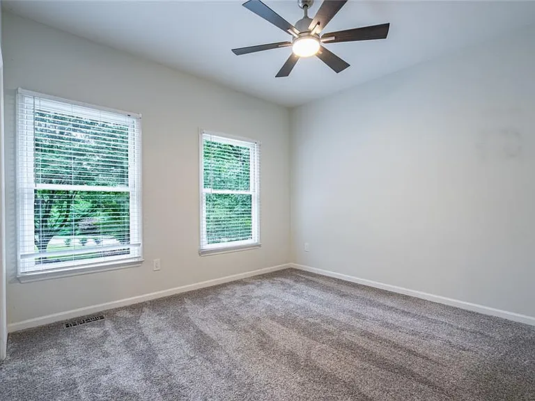 3924 Ashford Dunwoody Rd — Photo 16