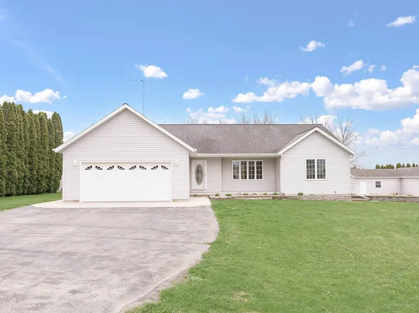 W11330 Rose Eld Rd, Ripon, WI 54971