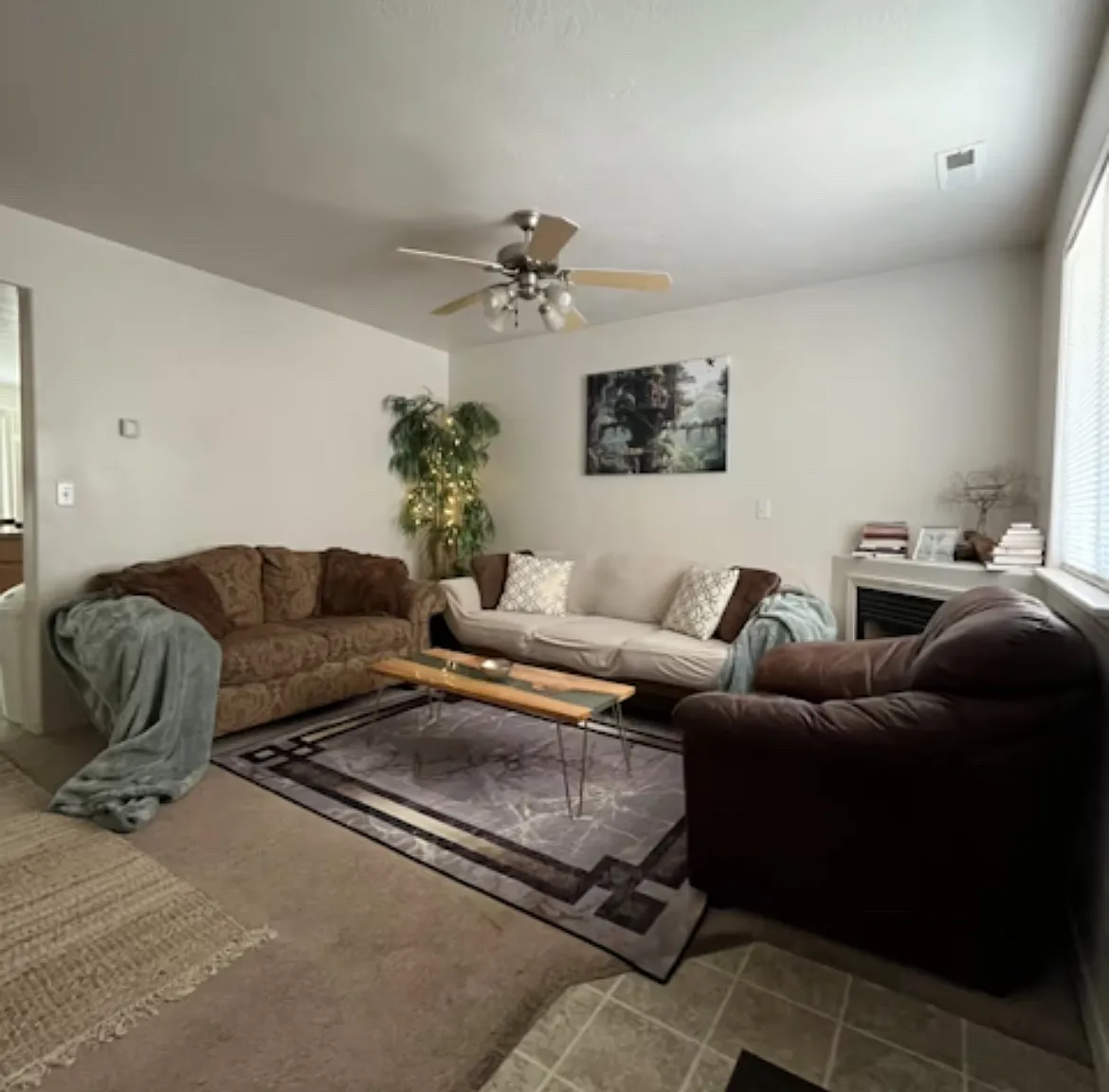 2 bed, 2.5 bath, 1192 sqft, $1,695 — Photo 2