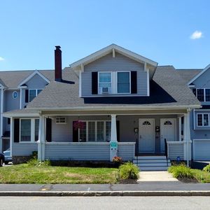 18 Dana St #2, Lowell, MA, 01850