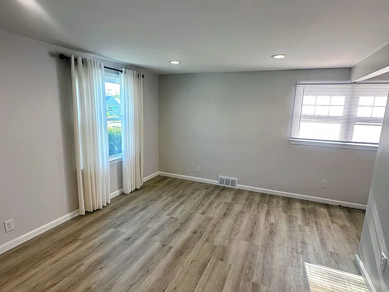 1185 Brighton Rd — Photo 7