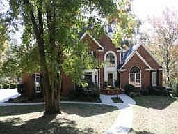 Four sided Brick on Lake Lanier