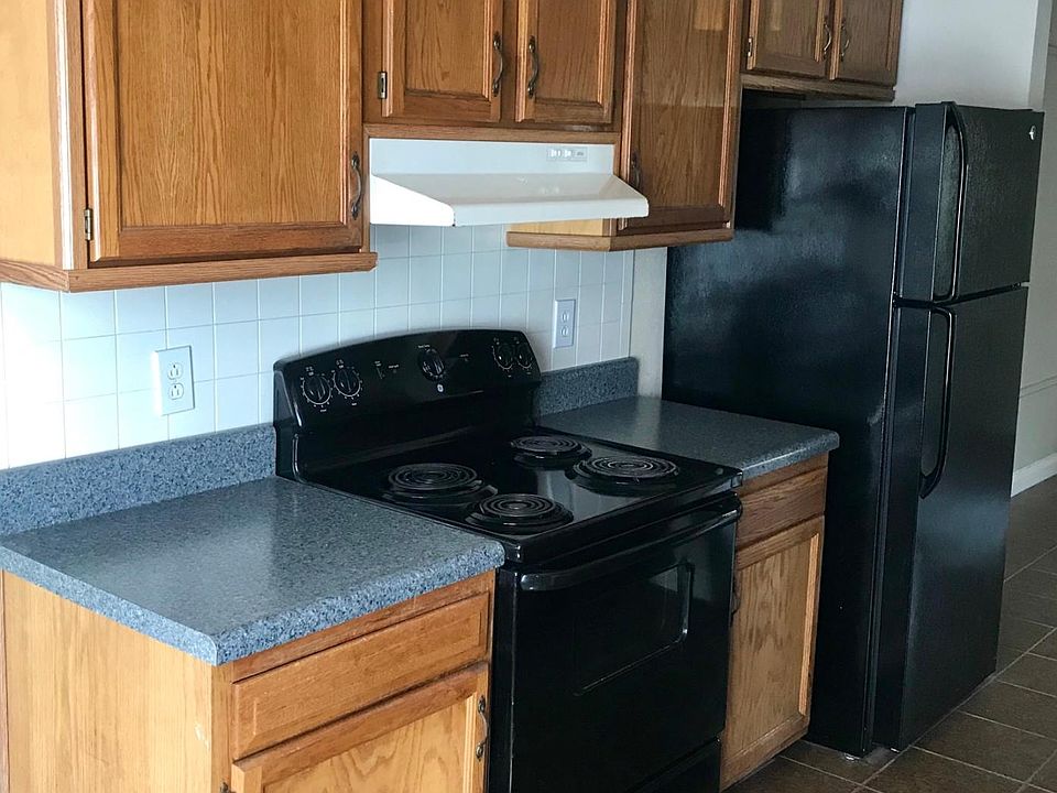 1st image of 422 Julie Dr
