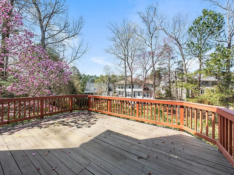 101 Palmwood Ct — Photo 43