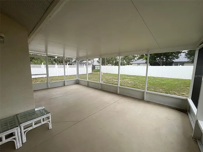 3228 Lucaya Ave — Photo 27
