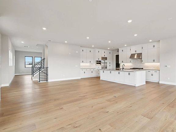 Rooftops Homesite 901 Great Room