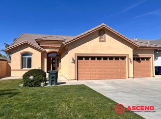 2922 Paradise Point Pl, Bakersfield, CA 93313