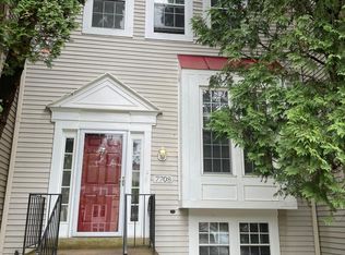 7708 Ironforge Ct, Derwood, MD 20855