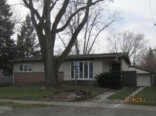 3405 Wilke Rd, Rolling Meadows, IL 60008
