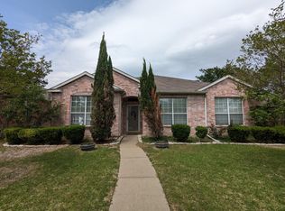 733 Dandelion Dr, Mesquite, TX 75149