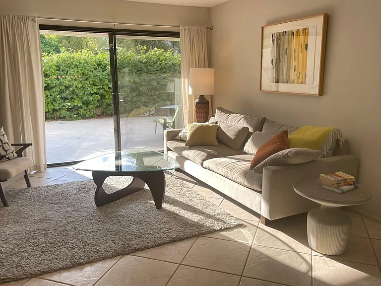 433 N Hermosa Dr — Photo 31