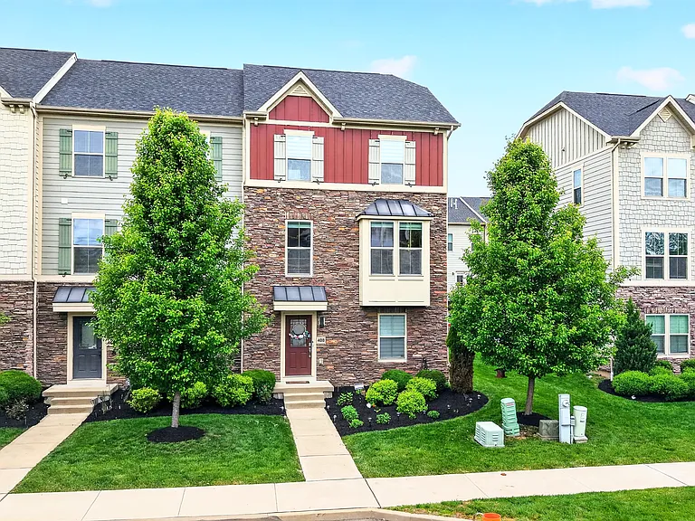 408 Fairmont Dr — Photo 45