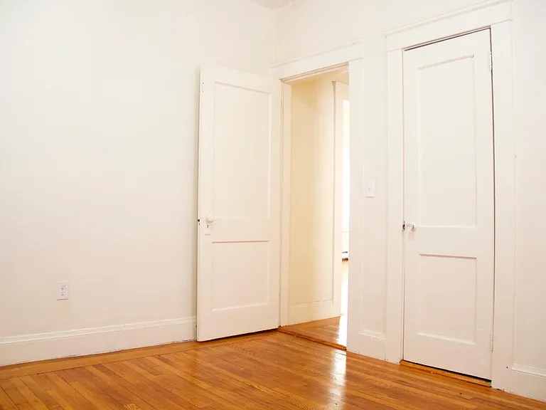36 Richter St #2 — Photo 12