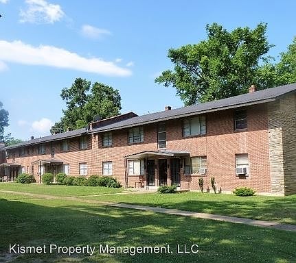 2nd image of 4015 Summer Ave APT 6