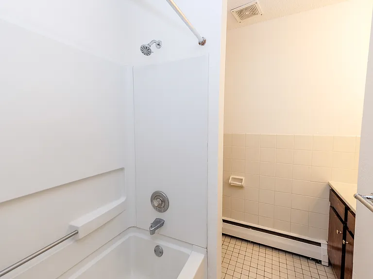 Randolph Avenue | 1743 — Photo 2