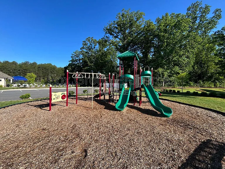 173 Calvin Creek Dr — Photo 25
