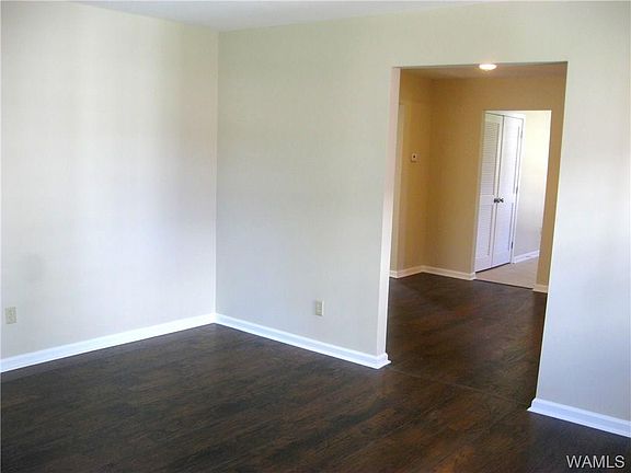 4th image of 818 34th Ave